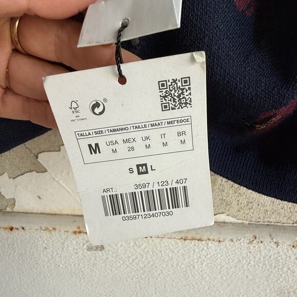 Zara Floral Knit Crop Tank Top Navy Red Knitwear Bralette Style Size M - Picture 3 of 7